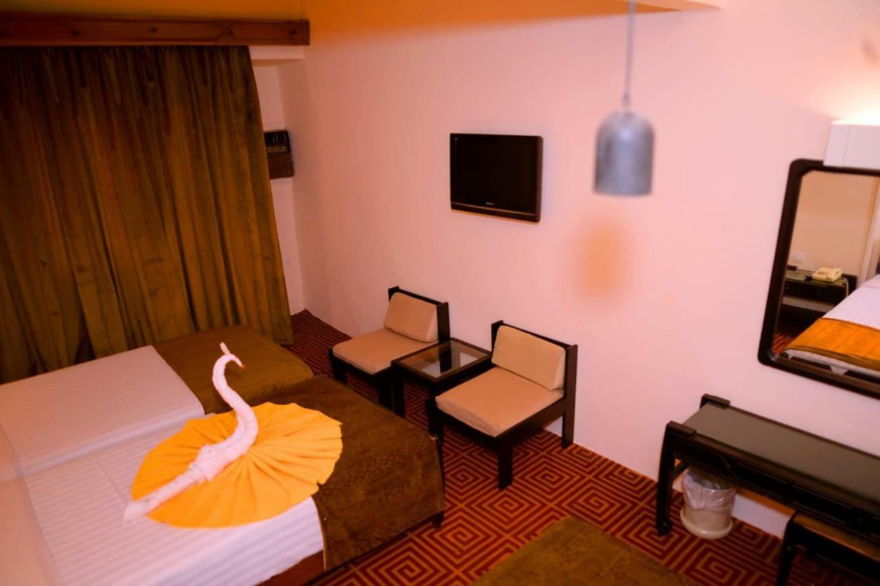 Cleopatra Hotel Aswan Eksteriør billede